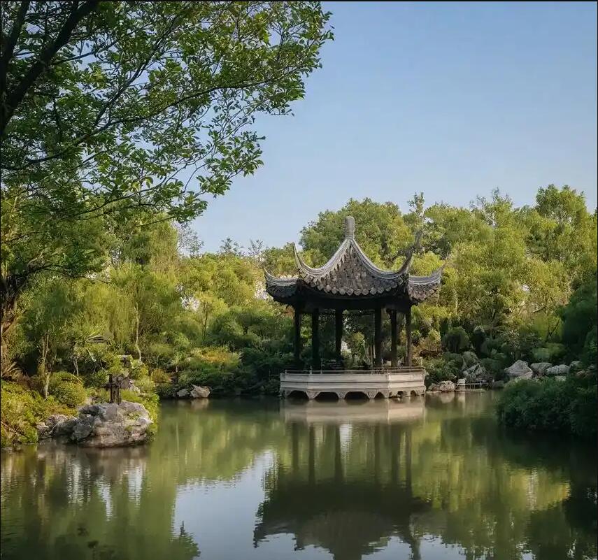 萍乡湘东距离餐饮有限公司